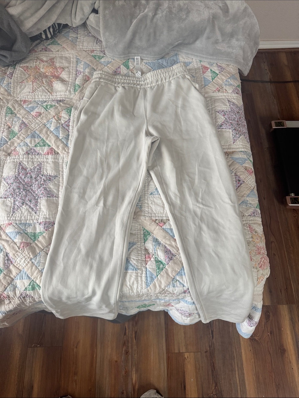lululemon athletica Kids Light Gray Sweatpants